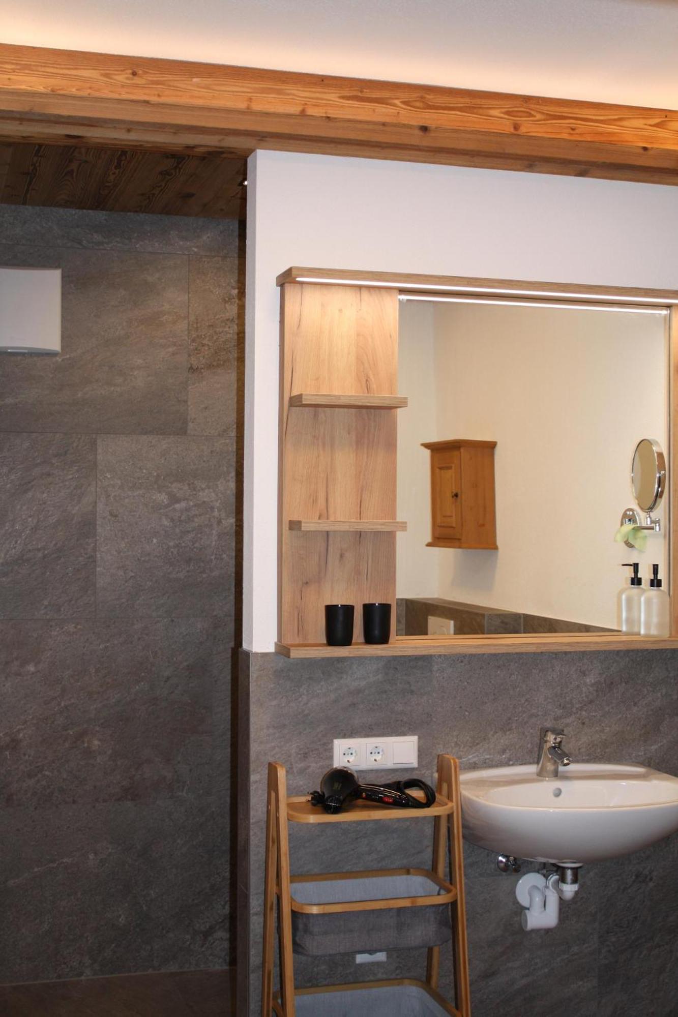 Ferienhaus & -Wohnung Flatscher Waidring Ngoại thất bức ảnh
